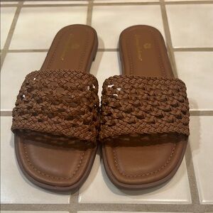 Tommy Bahama Brown Woven Sandals Casual Comfort